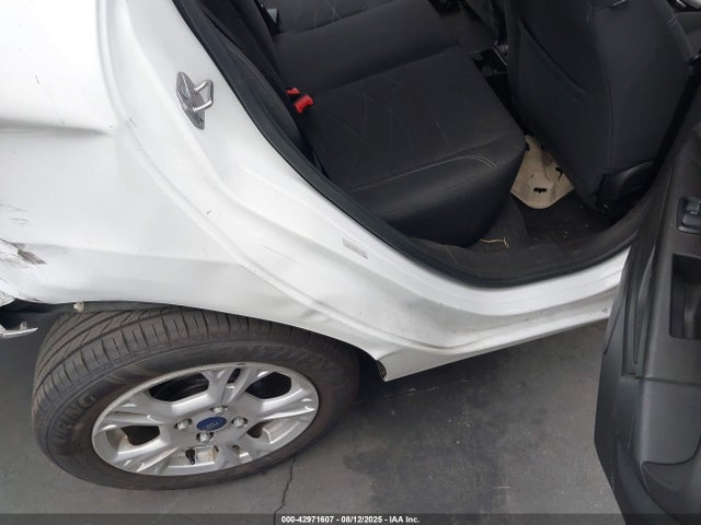 Ford 2015 2015 3FADP4BJ8FM146183 Image 12