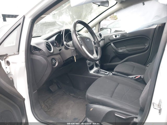 Ford 2015 2015 3FADP4BJ8FM146183 Image 13