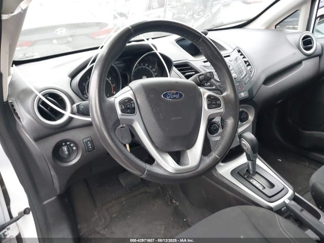 Ford 2015 2015 3FADP4BJ8FM146183 Image 15