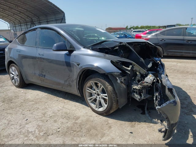 2022 TESLA MODEL Y 7SAYGDEE9NA001764 Photo 0