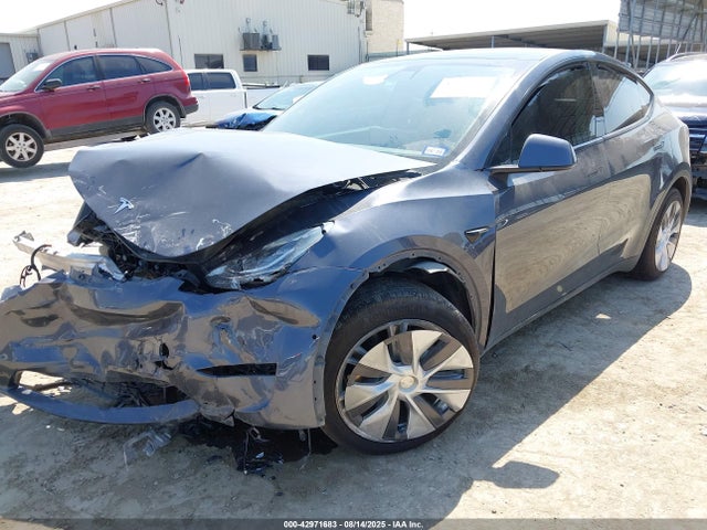 2022 TESLA MODEL Y 7SAYGDEE9NA001764 Photo 1