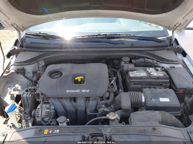 5NPD84LF4JH329600 Hyundai mpi nu