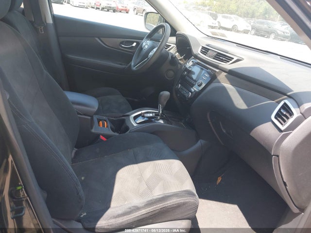 5N1AT2MV8FC899870 Nissan Rogue
