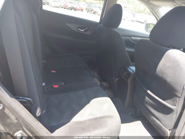 5N1AT2MV8FC899870 Nissan Rogue