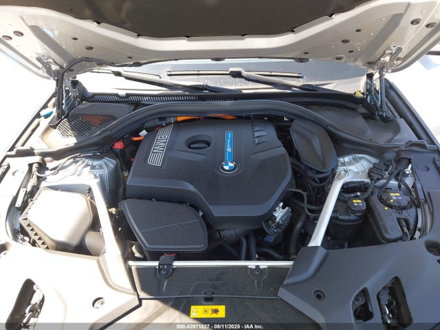 WBAJA9C53KB392697 BMW 2019
