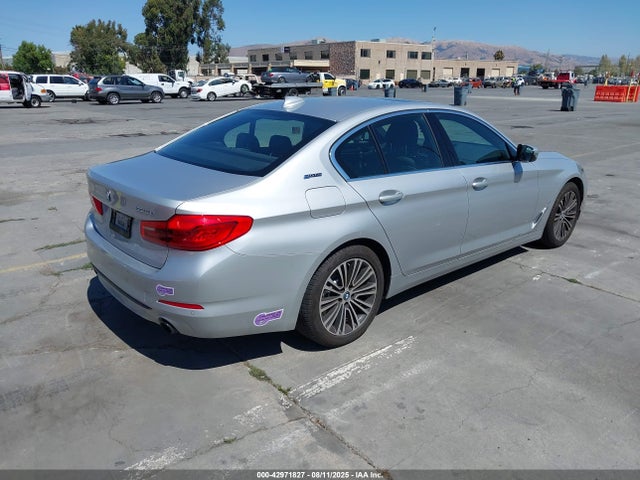 WBAJA9C53KB392697 BMW 2019