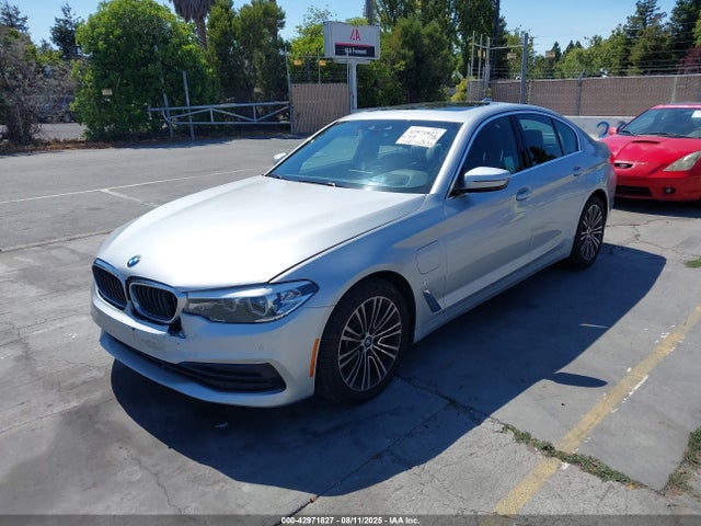 WBAJA9C53KB392697 BMW 2019