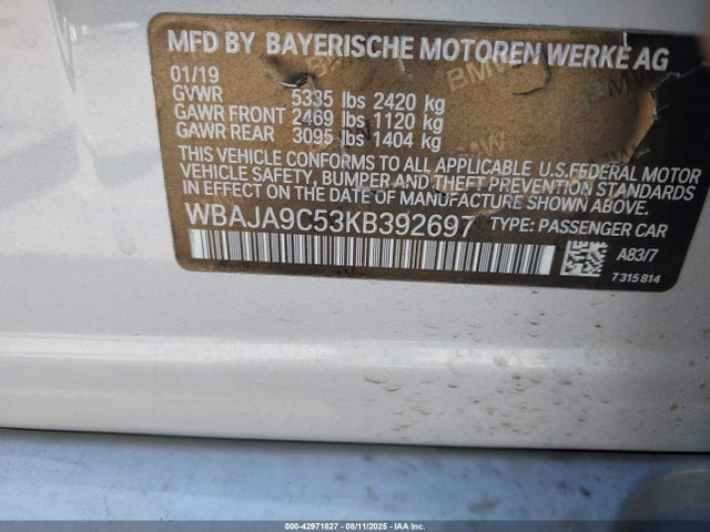WBAJA9C53KB392697 BMW 2019