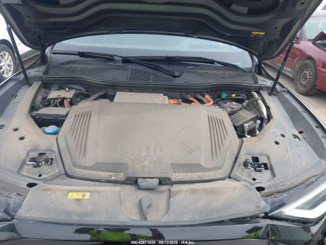 2024 AUDI Q8 E-TRON WA1CAAGE2RB026872 Photo 9