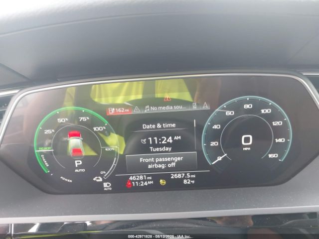 2024 AUDI Q8 E-TRON WA1CAAGE2RB026872 Photo 6