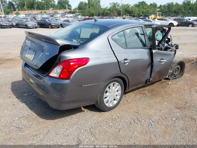 Nissan 2019 2019 3N1CN7AP1KL880296 Image 4