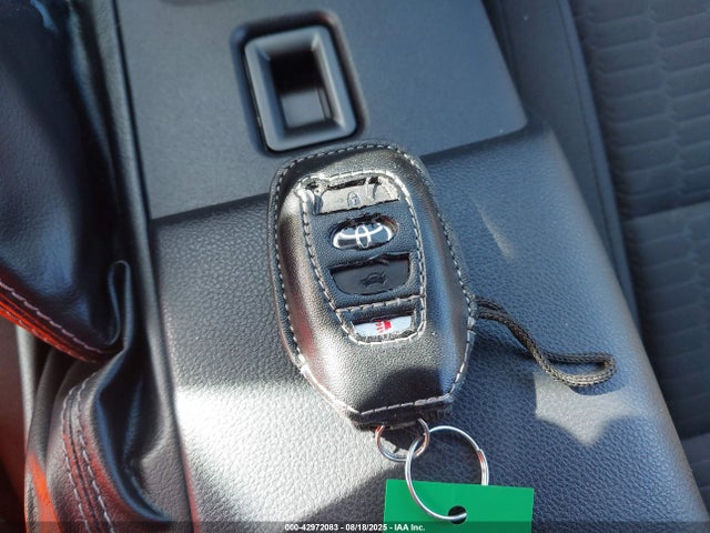 Toyota na 2022 JF1ZNBB14N9750875 Image 11