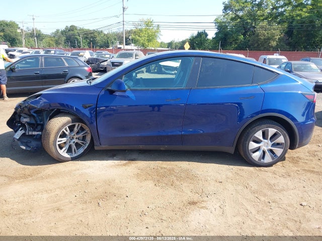 5YJYGDEE5MF066691 Tesla Model Y