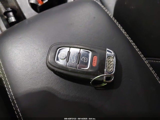 2010 AUDI S4 WAUBGAFL8AA022073 Photo 10
