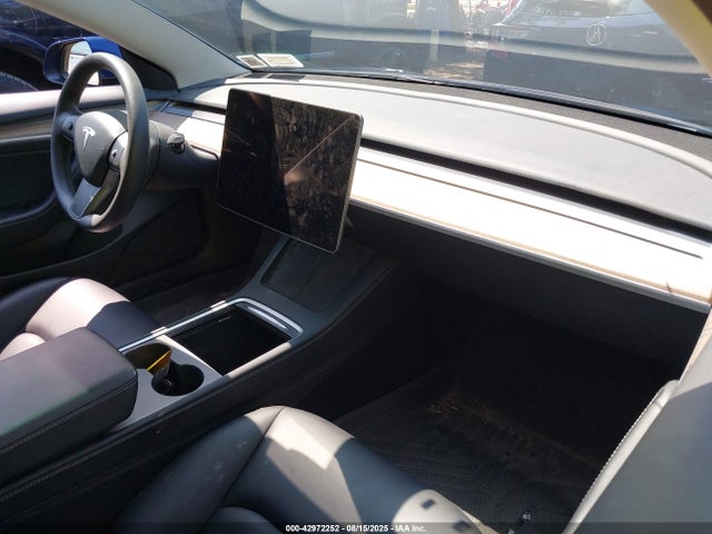 2023 TESLA MODEL 3 5YJ3E1EA8PF660126 Photo 4
