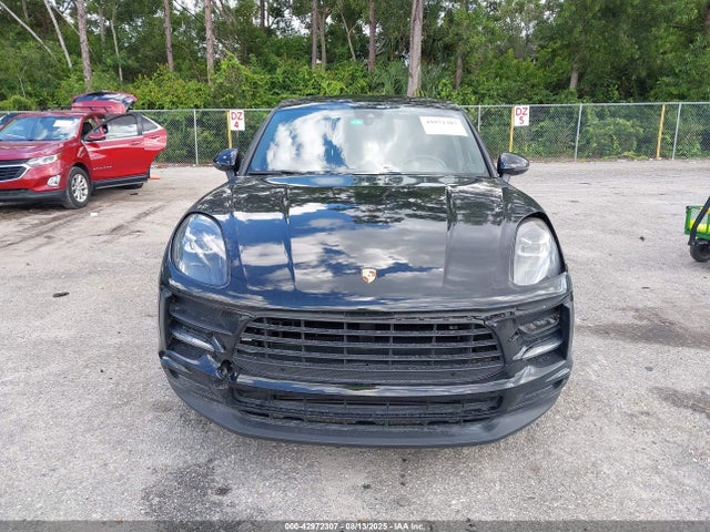 Porsche Macan 2019 WP1AA2A50KLB03961 Image 12