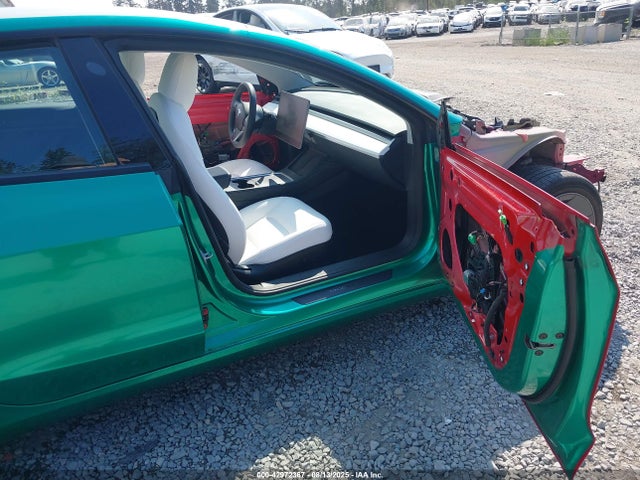 2023 TESLA MODEL 3 5YJ3E1EB0PF462231 Photo 4