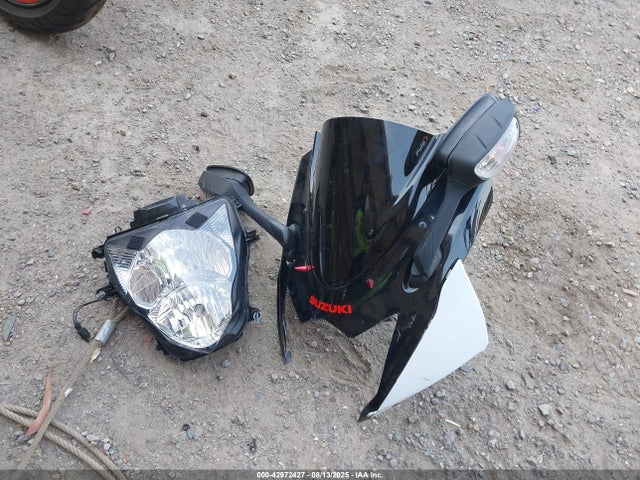 JS1GR7MA3K7100727 Suzuki R747-