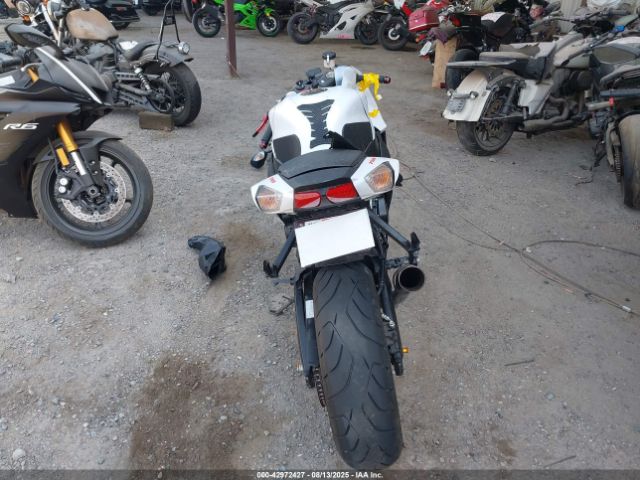 2019 SUZUKI GSX-R750 JS1GR7MA3K7100727 Photo 5