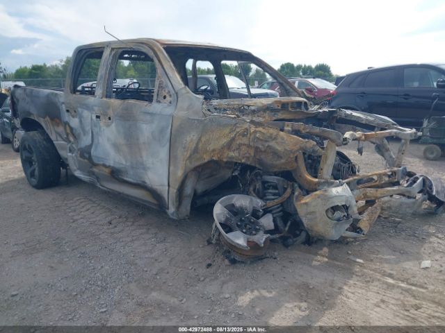 2024 RAM 1500 1C6RRFCG1RN145337