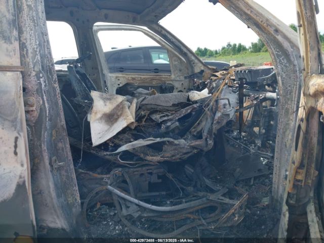 2024 RAM 1500 1C6RRFCG1RN145337 Photo 4