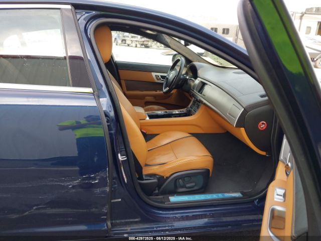 2013 JAGUAR XF SAJWA0E70D8S95462 Photo 4