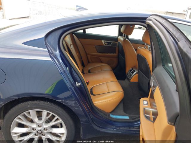 2013 JAGUAR XF SAJWA0E70D8S95462 Photo 7