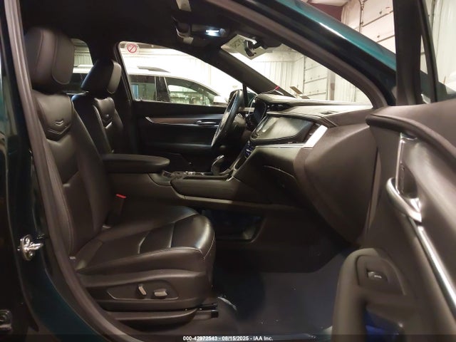 2025 CADILLAC XT5 1GYKNBR43SZ130925 Photo 4