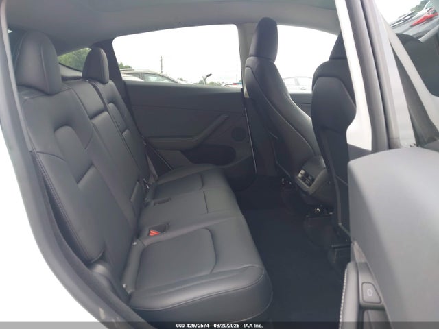 2023 TESLA MODEL Y 7SAYGDEE7PA128323 Photo 7