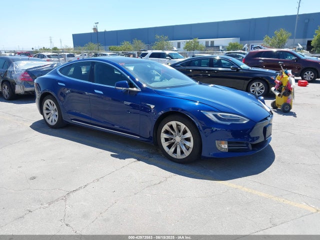 2017 TESLA MODEL S 5YJSA1E2XHF230521 Photo 0