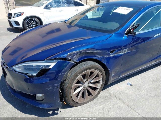 2017 TESLA MODEL S 5YJSA1E2XHF230521 Photo 5