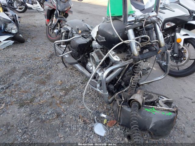 2022 HARLEY-DAVIDSON FLHR 1HD1FBC29NB626989