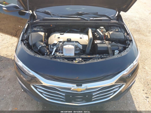 1G1ZE5SX0LF061049 Chevrolet Malibu Fwd Premier