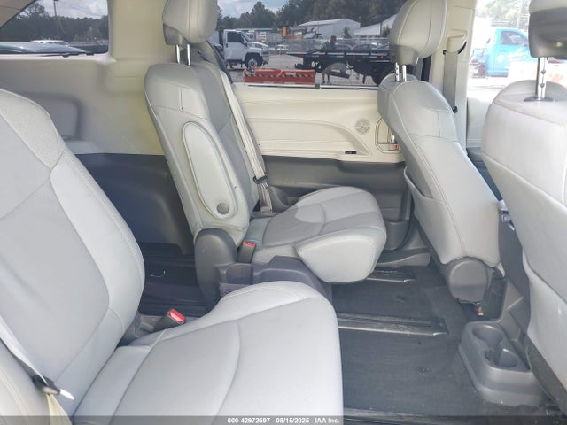 Продаж на аукціоні авто 2021 Toyota Sienna Limited, vin: 5TDZSKFC9MS002766, номер лоту: 42972697
