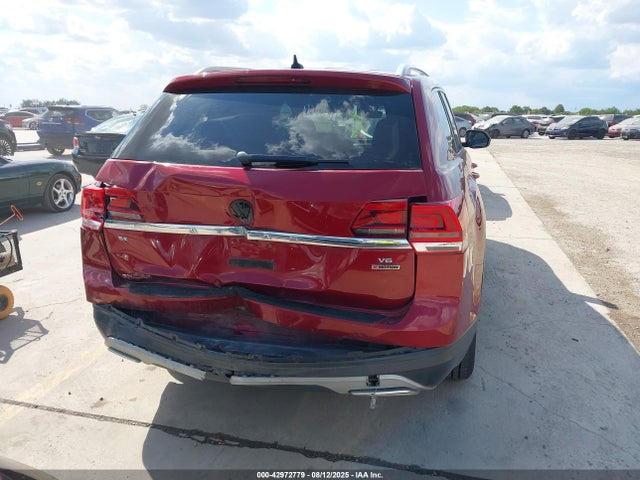 Volkswagen fsi 2018 1V2LR2CA0JC554253 Image 16