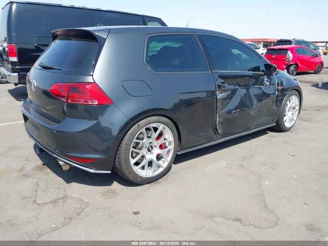 3VWY47AU7GM005931 Volkswagen 2016