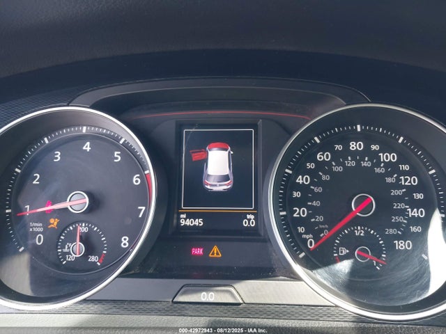 3VWY47AU7GM005931 Volkswagen 2016