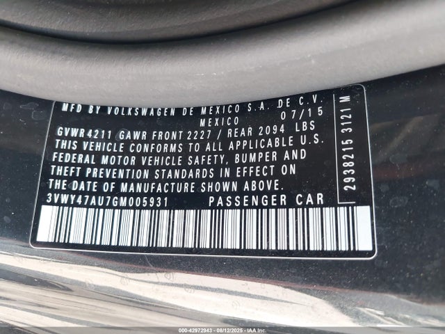 3VWY47AU7GM005931 Volkswagen 2016