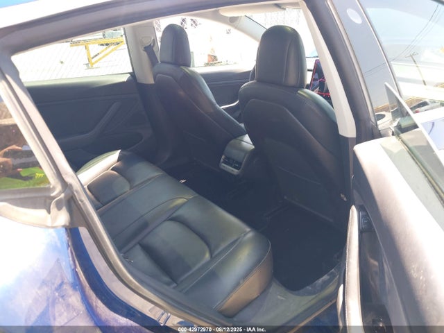 Tesla 2019 2019 5YJ3E1EB4KF528921 Image 8