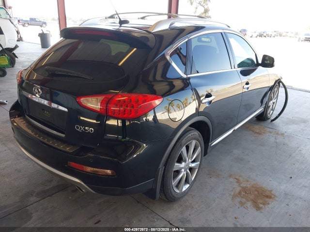 JN1BJ0RPXGM231015 Infiniti 2016