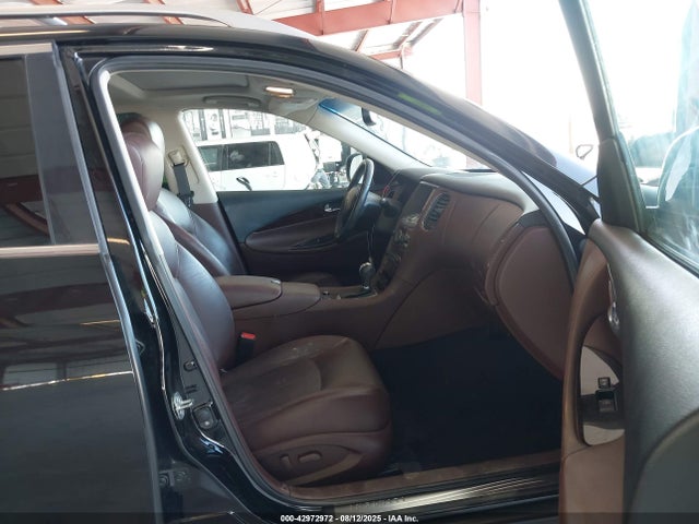 JN1BJ0RPXGM231015 Infiniti 2016