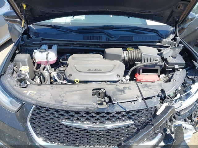 Chrysler Pacifica 2025 2C4RC1BGXSR530015 Image 10
