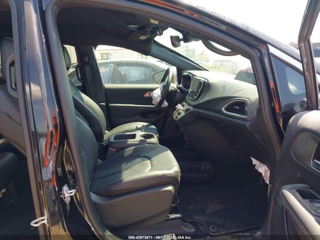Chrysler Pacifica 2025 2C4RC1BGXSR530015 Image 5