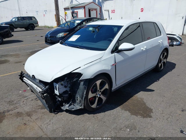 3VW5T7AUXKM002701 Volkswagen Golf GTI