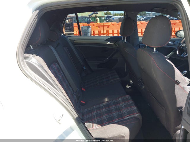 3VW5T7AUXKM002701 Volkswagen Golf GTI