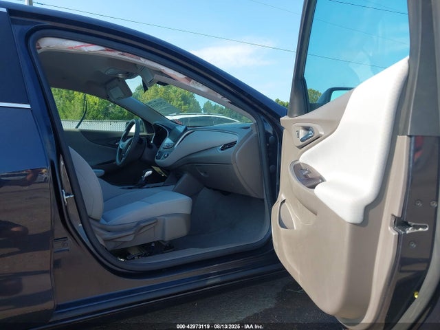 1G1ZD5ST1PF118543 Chevrolet lfv