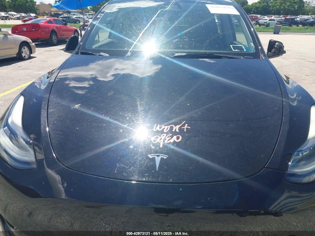 2023 TESLA MODEL Y 7SAYGDEE4PA175275 Photo 9