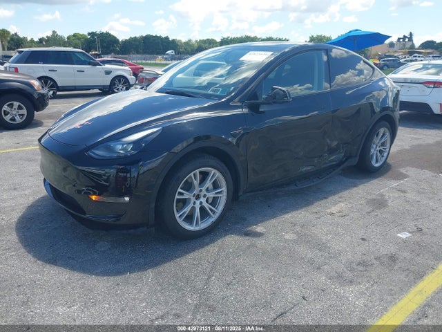 2023 TESLA MODEL Y 7SAYGDEE4PA175275 Photo 1