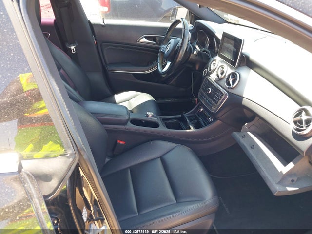 WDDSJ4EB6FN162109 Mercedes-Benz CLA-Class