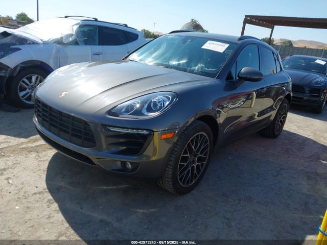 2018 PORSCHE MACAN WP1AA2A53JLB21045 Photo 1